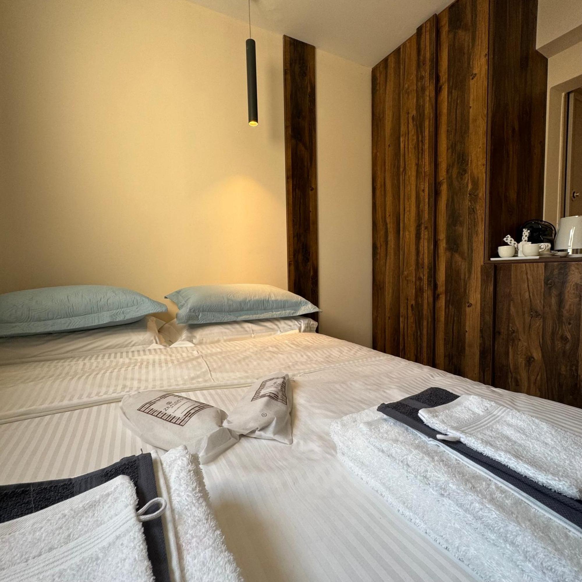 Topos Luxury Stay Heraion Lutráki Kültér fotó