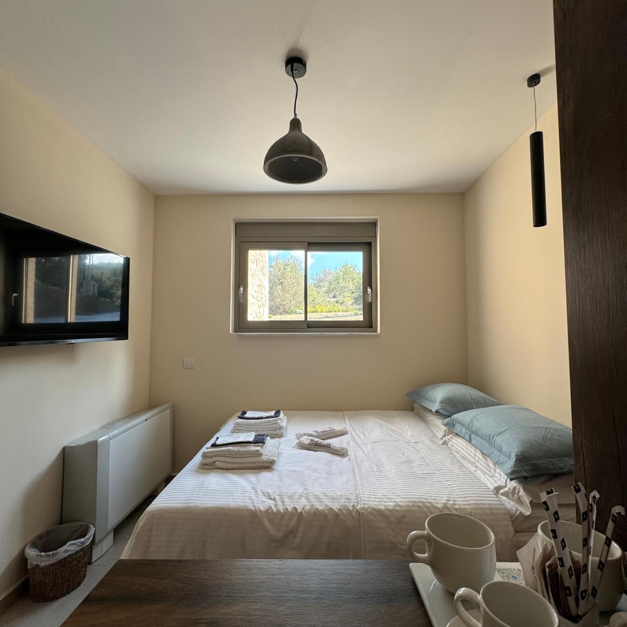 Topos Luxury Stay Heraion Lutráki Kültér fotó