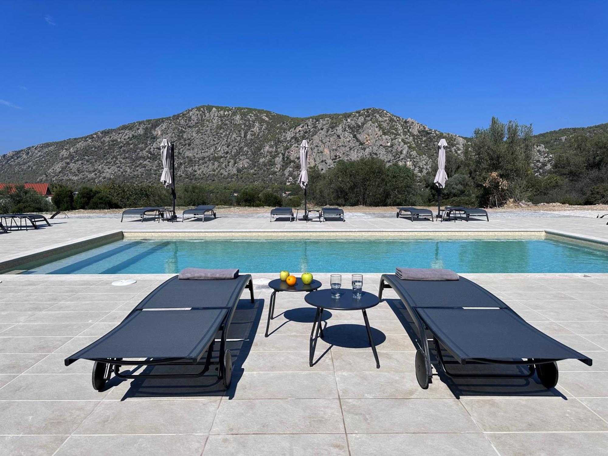 Topos Luxury Stay Heraion Lutráki Kültér fotó